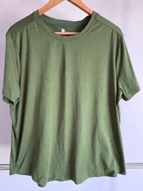 all in motion Men's Olive Crewneck Short Sleeve Tee